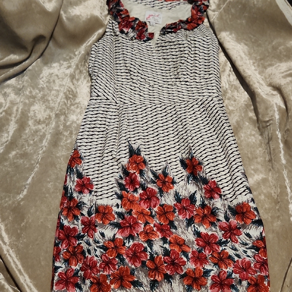 Cece's Floral Dress with Red and Black Accents Sz 12